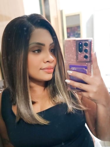 Customer photo review of Lace Front HD Cassandra Luzes - Repartição Livre 13x4