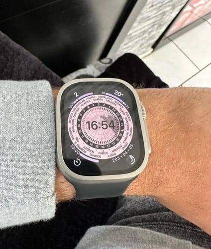 Customer photo review of TitanGuard™ 9H Tempered Glass + Metalic Frame for Ultra