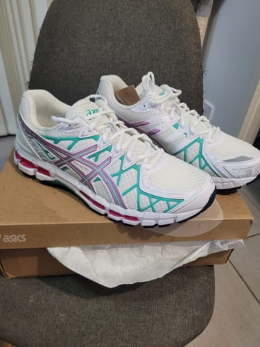 Customer photo review of Asics Gel-Kayano 20 White/Aurora Green Watermelon Men's