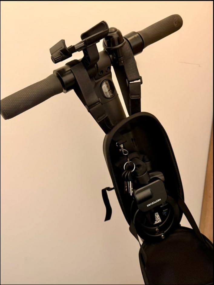 Customer photo review of Scooter-Schloss