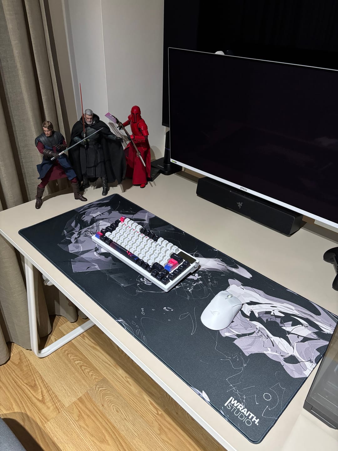Customer photo review of Wraith Studio Daydream Deskmat