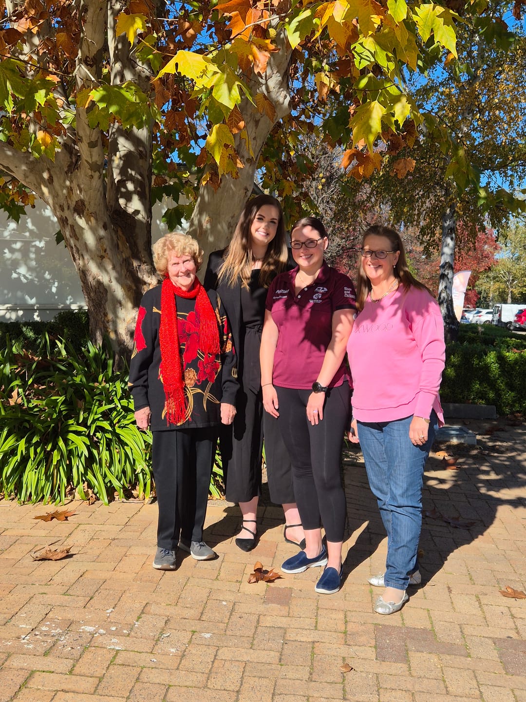 Customer photo review of Simplified Crew in Bubblegum Pink - Foxwood