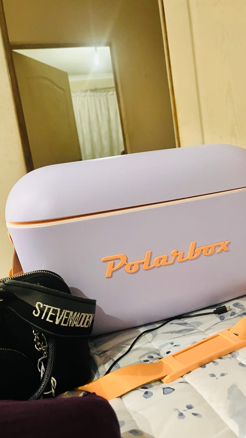 Customer photo review of Polarbox Retro Cooler Box 20L / 12L Purple
