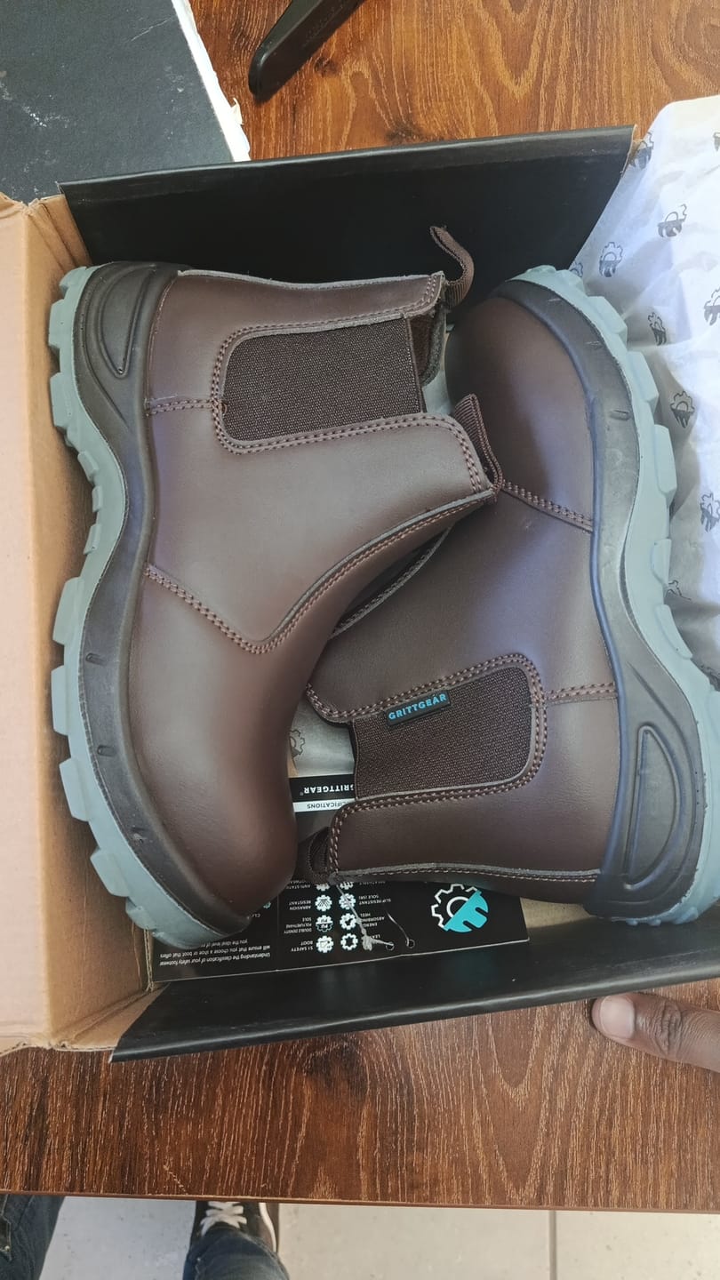 Customer photo review of Grittgear Mangano S1 Leather Safety Boot - Chocolate
