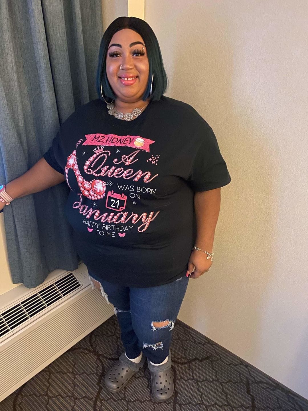 Customer photo review of June Queen