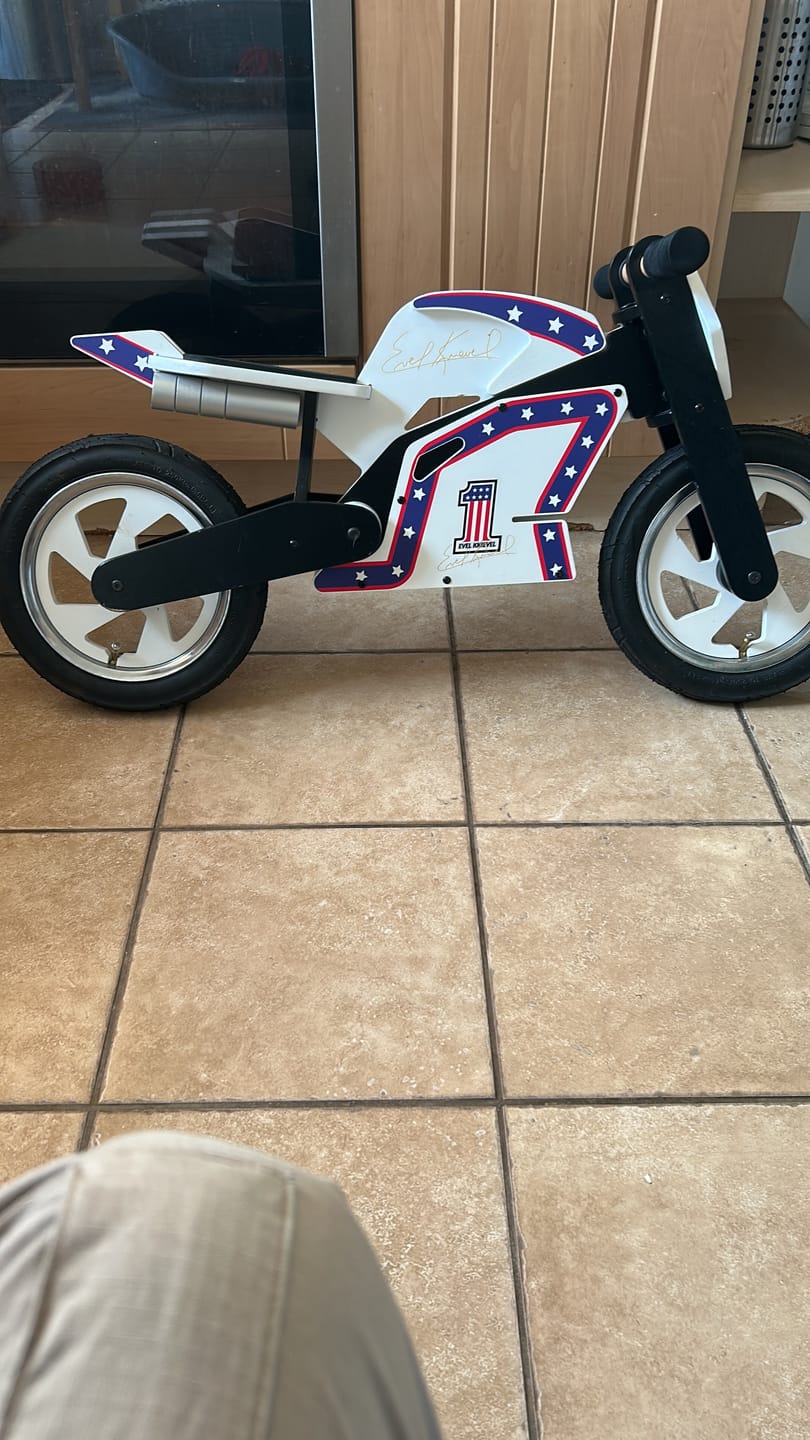 Customer photo review of Wembley 50th Anniversary Evel Knievel Stunt Cycle Set – Limited Gold Edition