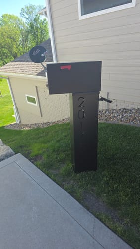 Customer photo review of Address Column