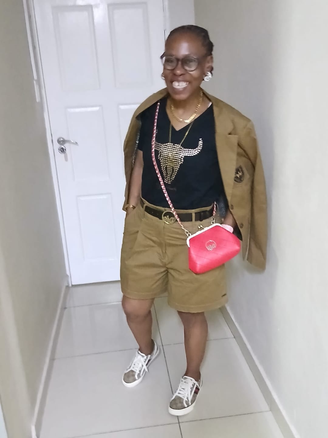 Customer photo review of ERA Mini Kisslock Chain Bag – Red