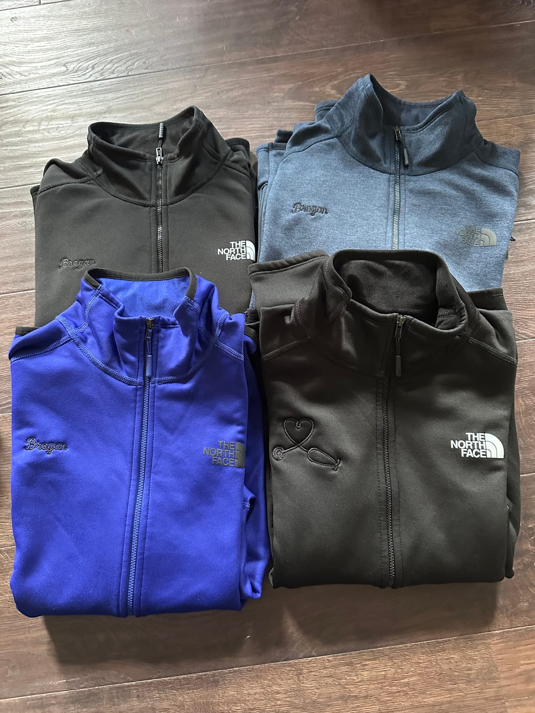 Customer photo review of The North Face ® Ladies Skyline Full-Zip
