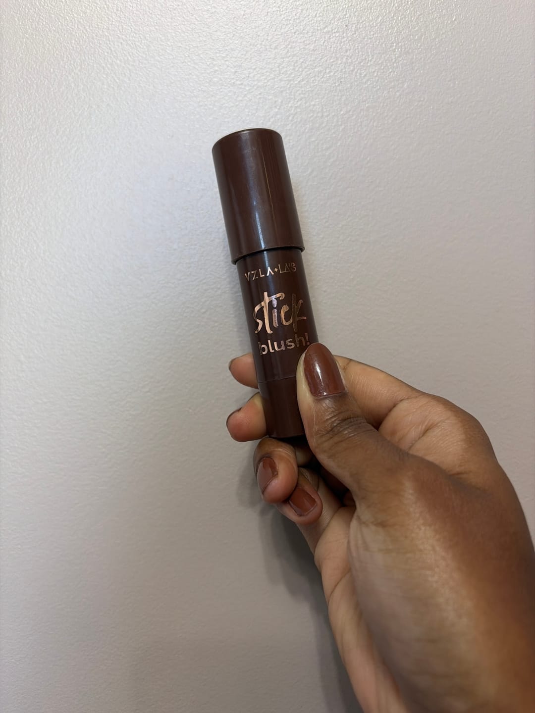 Customer photo review of Blush Stick Red Mocha Vizzela + La's