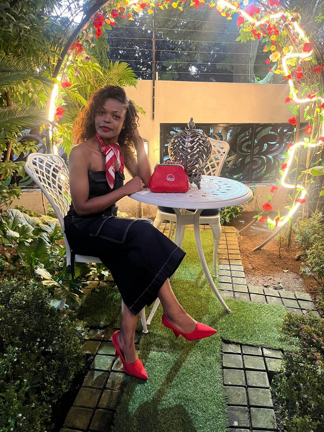 Customer photo review of ERA Mini Kisslock Chain Bag – Red