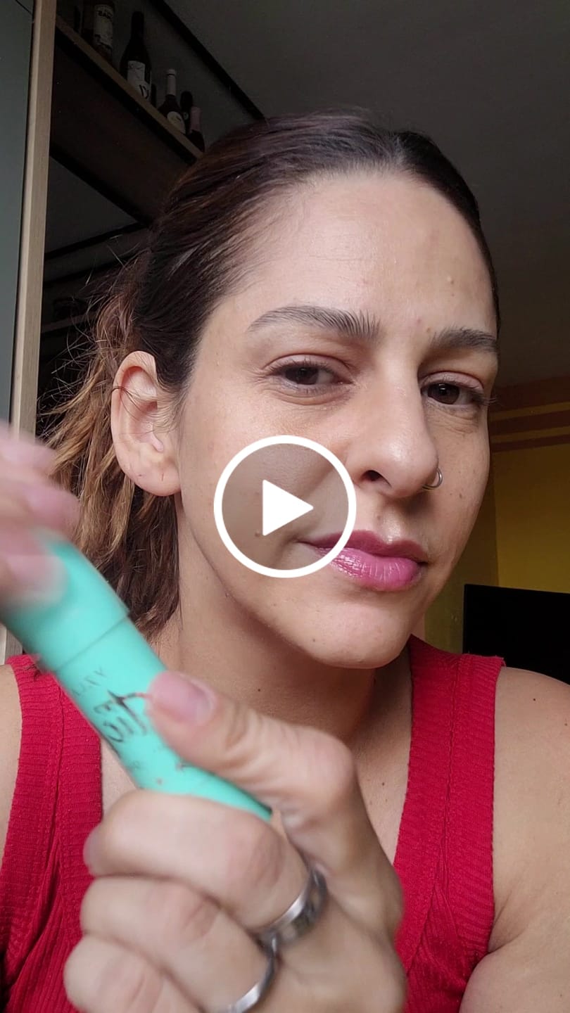 Customer video review of Shine And Glow – Iluminador Em Stick – Vizzela