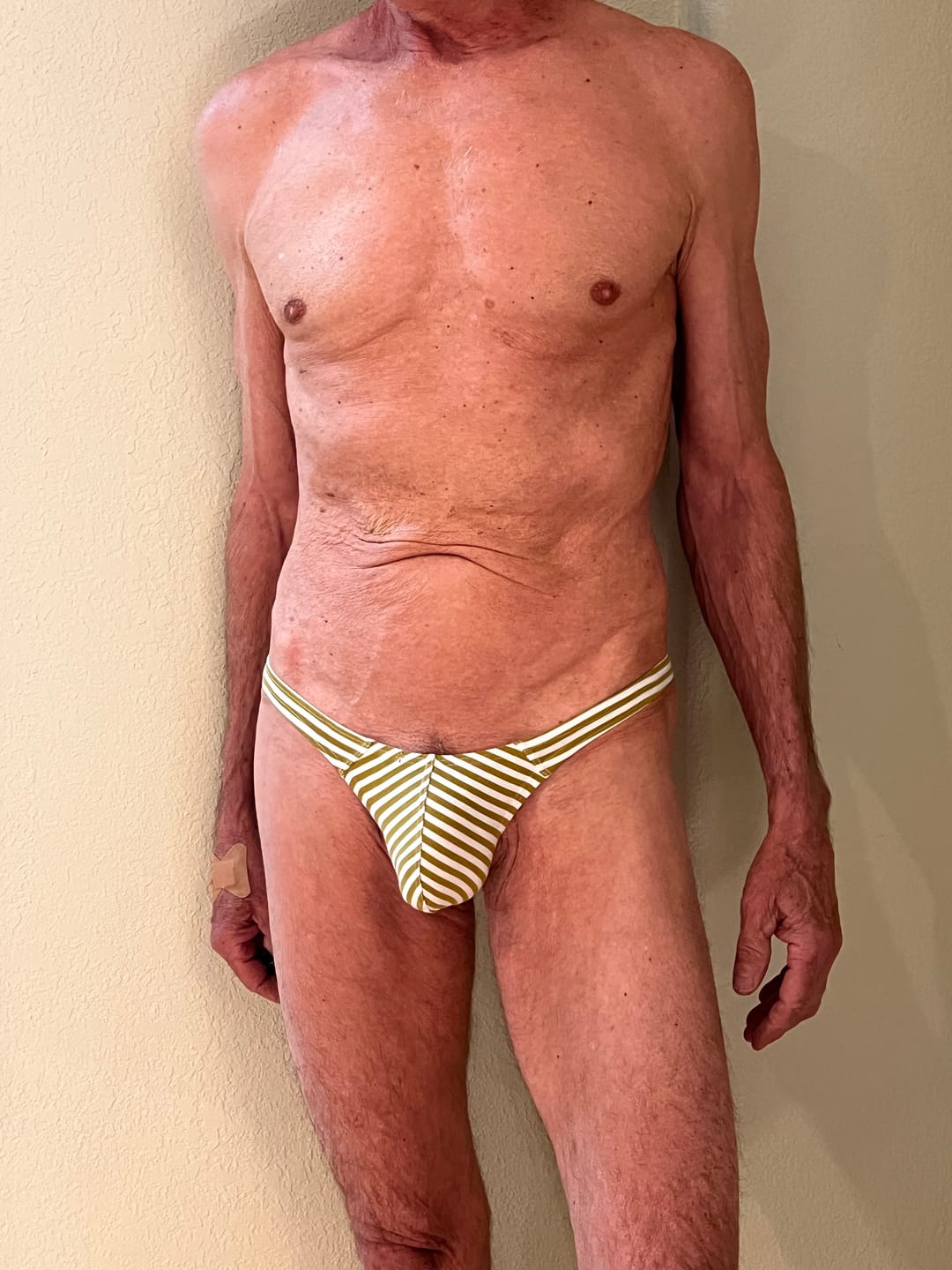 Customer photo review of 3 Pack Men's Striped Trendy Cooling Touch Day-Long Comfort Firm Support Thongs