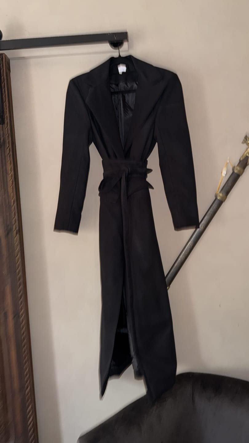 Customer photo review of Sculpture Coat - Black