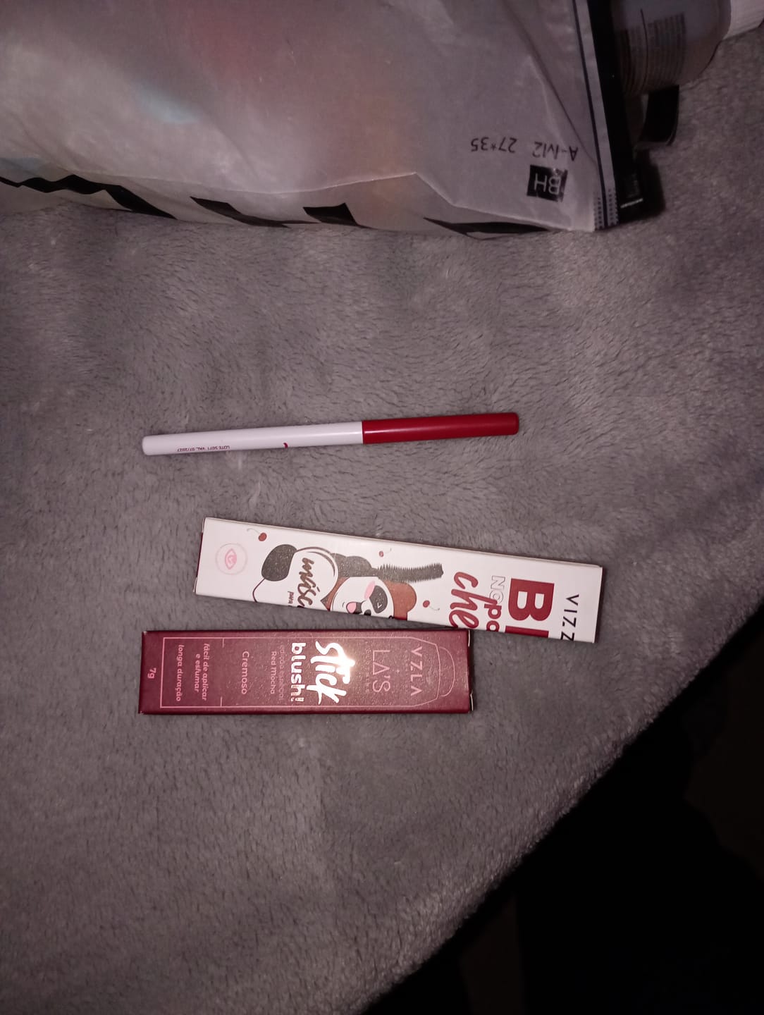 Customer photo review of Máscara para Cílios Big No Panda Cherry - Bordô
