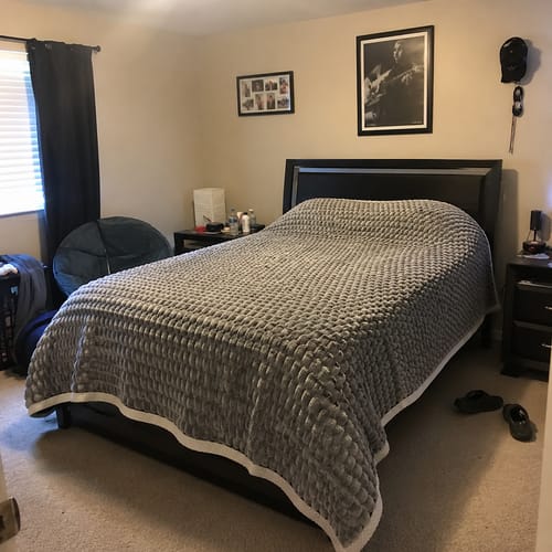 Customer photo review of NuvoDreams™ Thermal Blanket - 50% OFF + FREE SHIPPING LAST DAY PROMOTION!