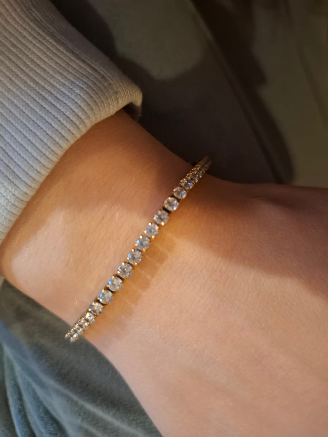 Customer photo review of Ava Gold Bracelet