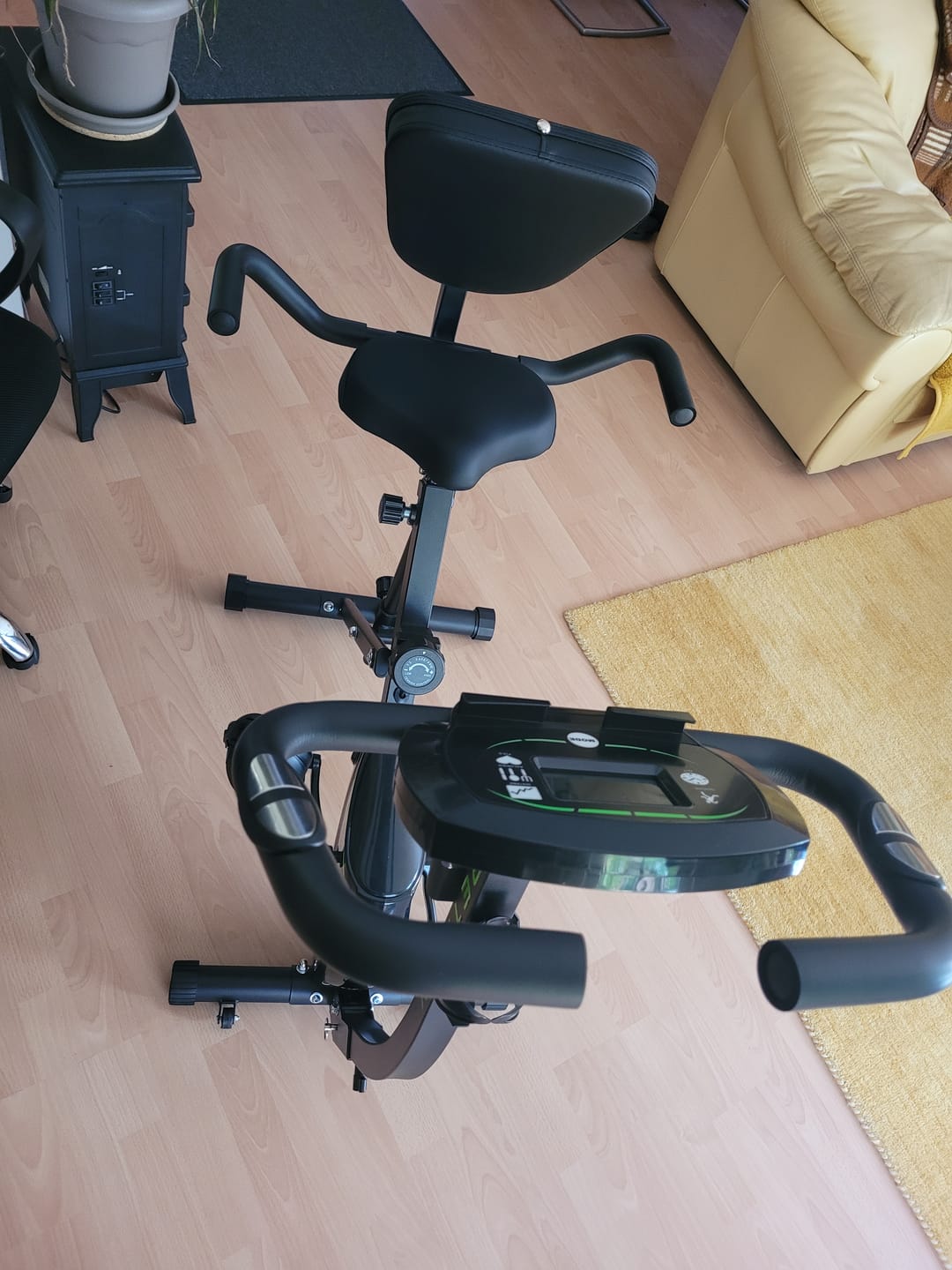 Customer photo review of Werkzeug, Traningsbuch und Dehnposter