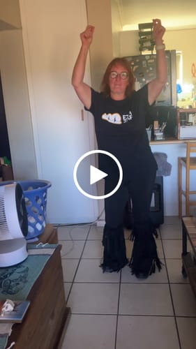 Customer video review of The Tankwa Tassels