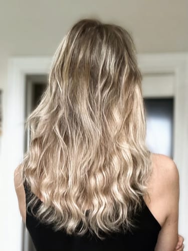 Customer photo review of Remy Human Hair Invisible Wire Extension - Hot Toffee