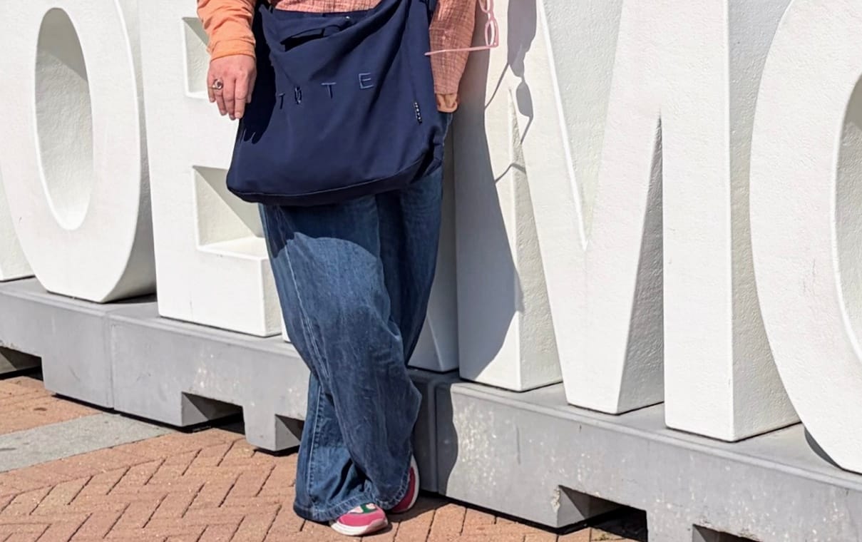 Customer photo review of Navy Blue TØTE Bag | Stitched