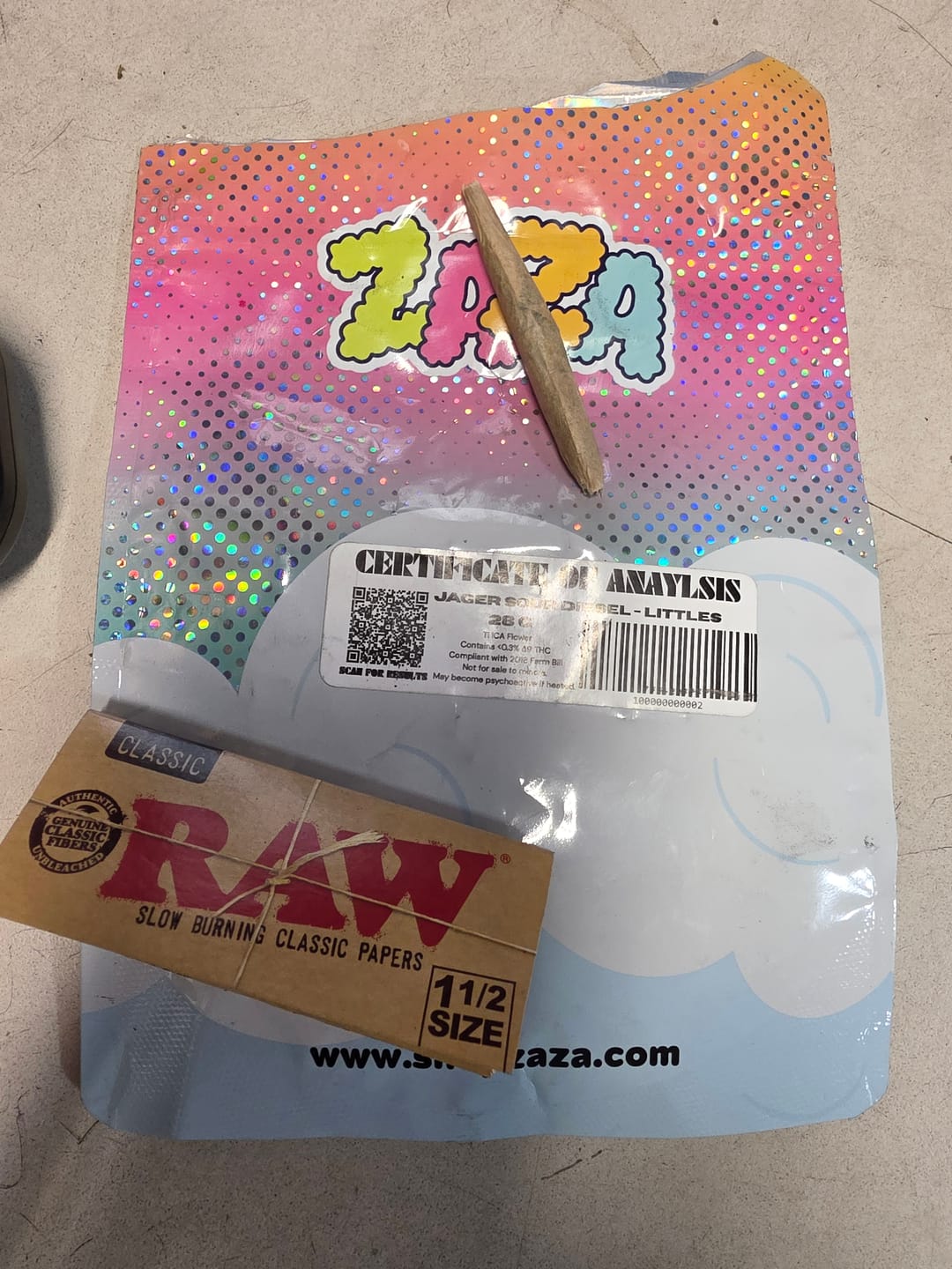 Customer photo review of Jager Sour Diesel - 28 Grams Littles - Sativa