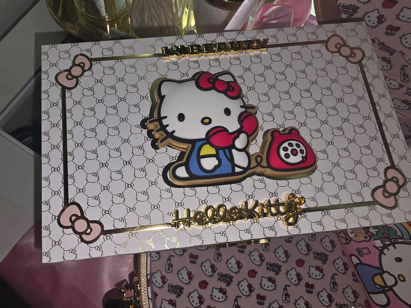 Customer photo review of Colección Completa | Hello Kitty