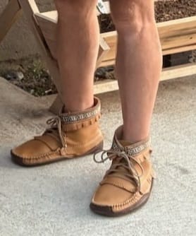 Customer photo review of Men's Earthing Moose Hide Leather Moccasin Boots