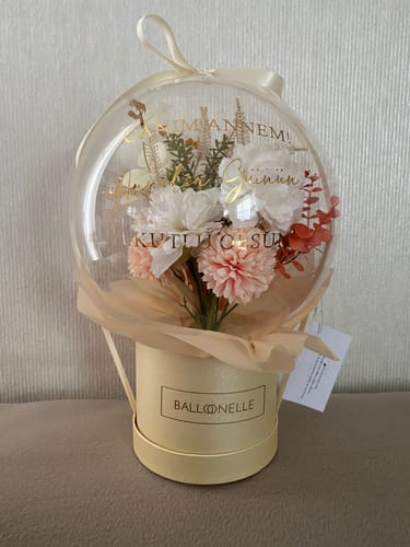 Customer photo review of Ballon Flowerbox Vintage Personalisiert