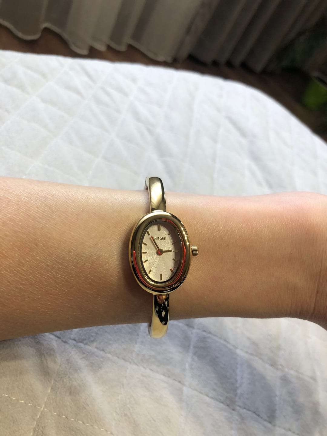 Customer photo review of Diana Gold White