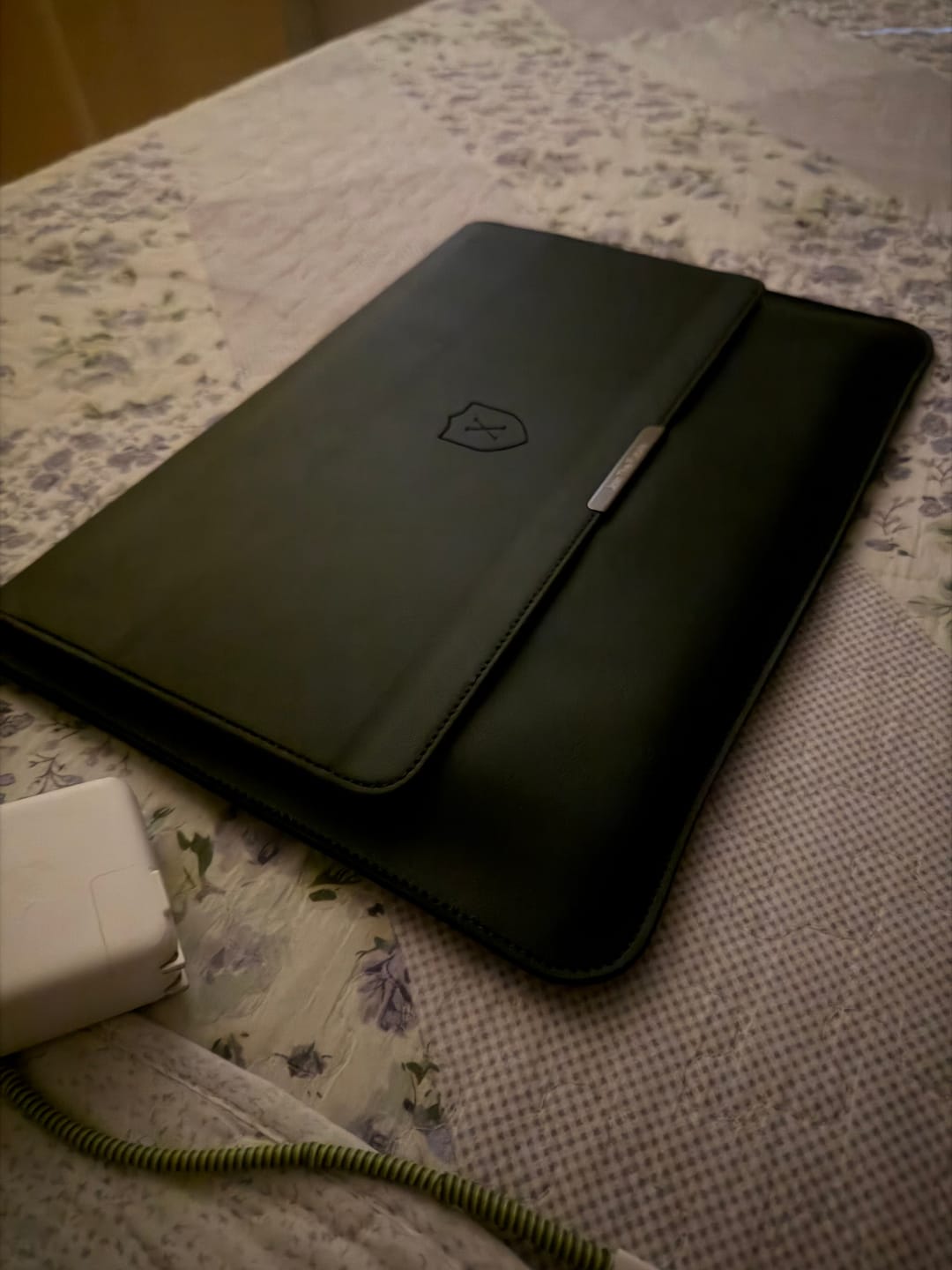 Customer photo review of Funda Notebook Smart Case
