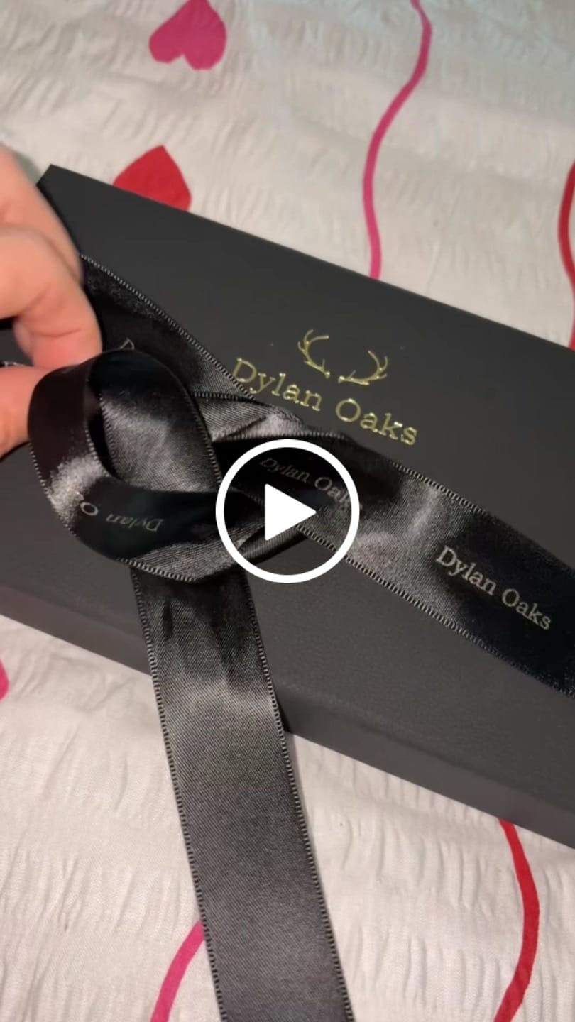 Customer video review of Amo Heart Double Bead Necklace in Silver