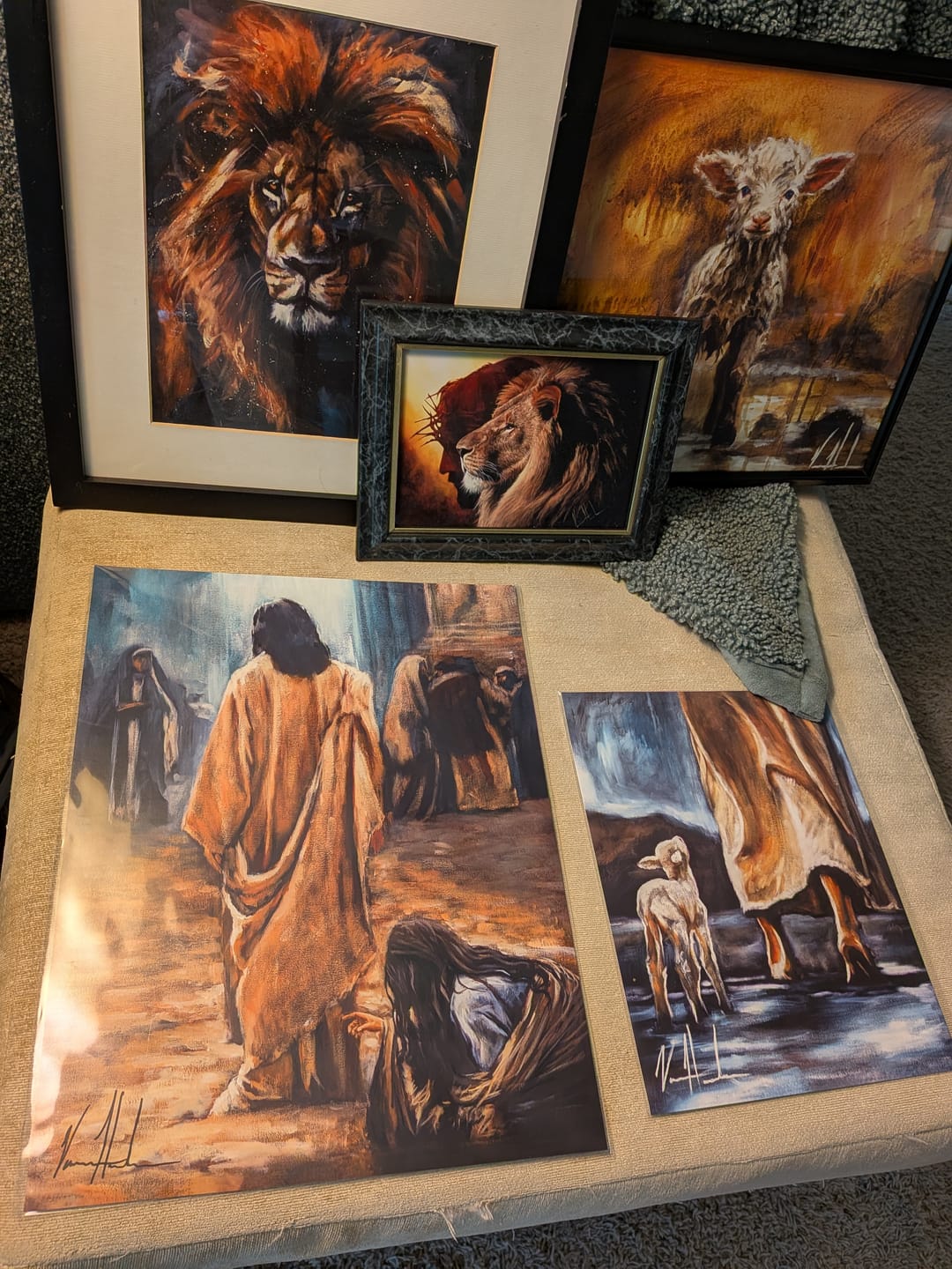 Customer photo review of Compassion of a King