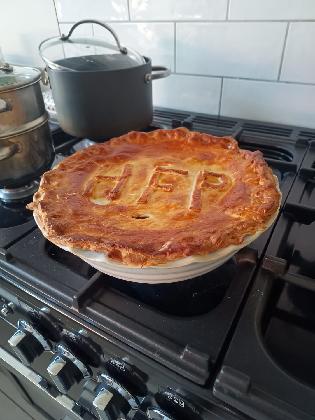 Customer photo review of Belleek Living Tivoli Pie Dish
