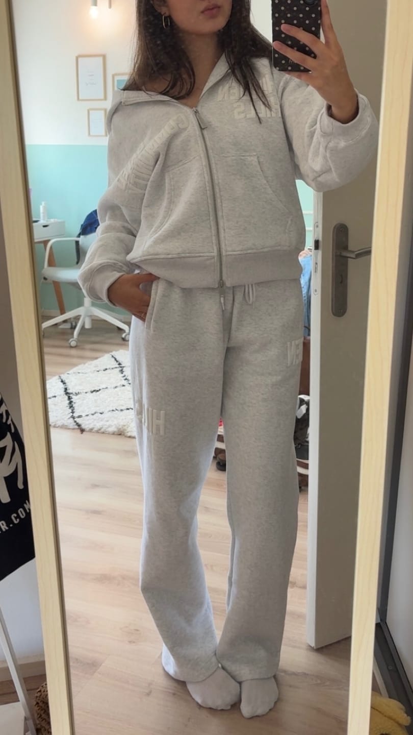 Customer photo review of GATED COMMUNITY ZIP HOODIE LIGHT GREY