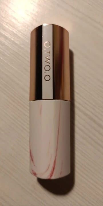 Customer photo review of O.TWO.O ICE-FILM MIRRO LIPSTICK