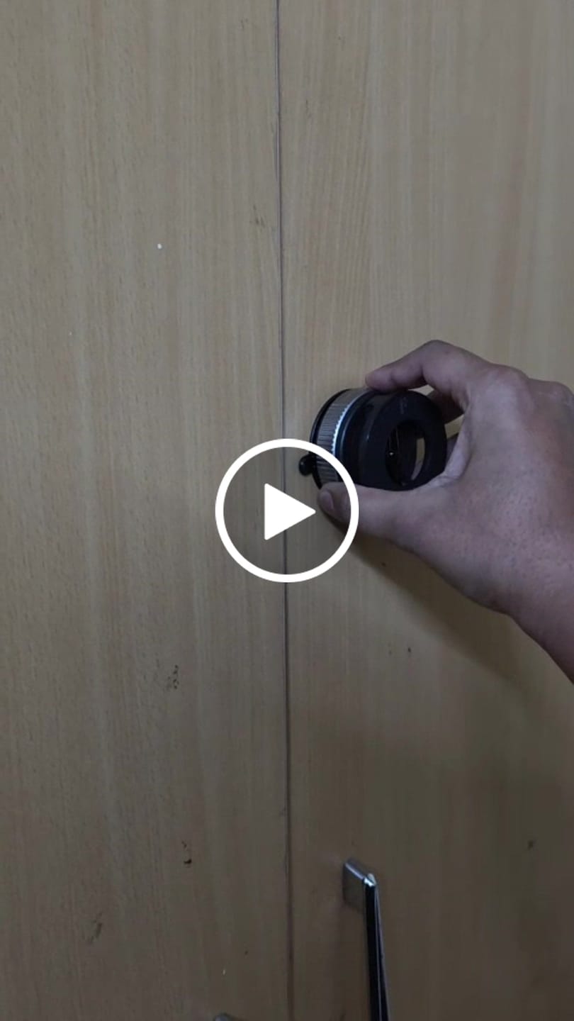 Customer video review of 360° MagPro Magnetic Phone Holder by Casence