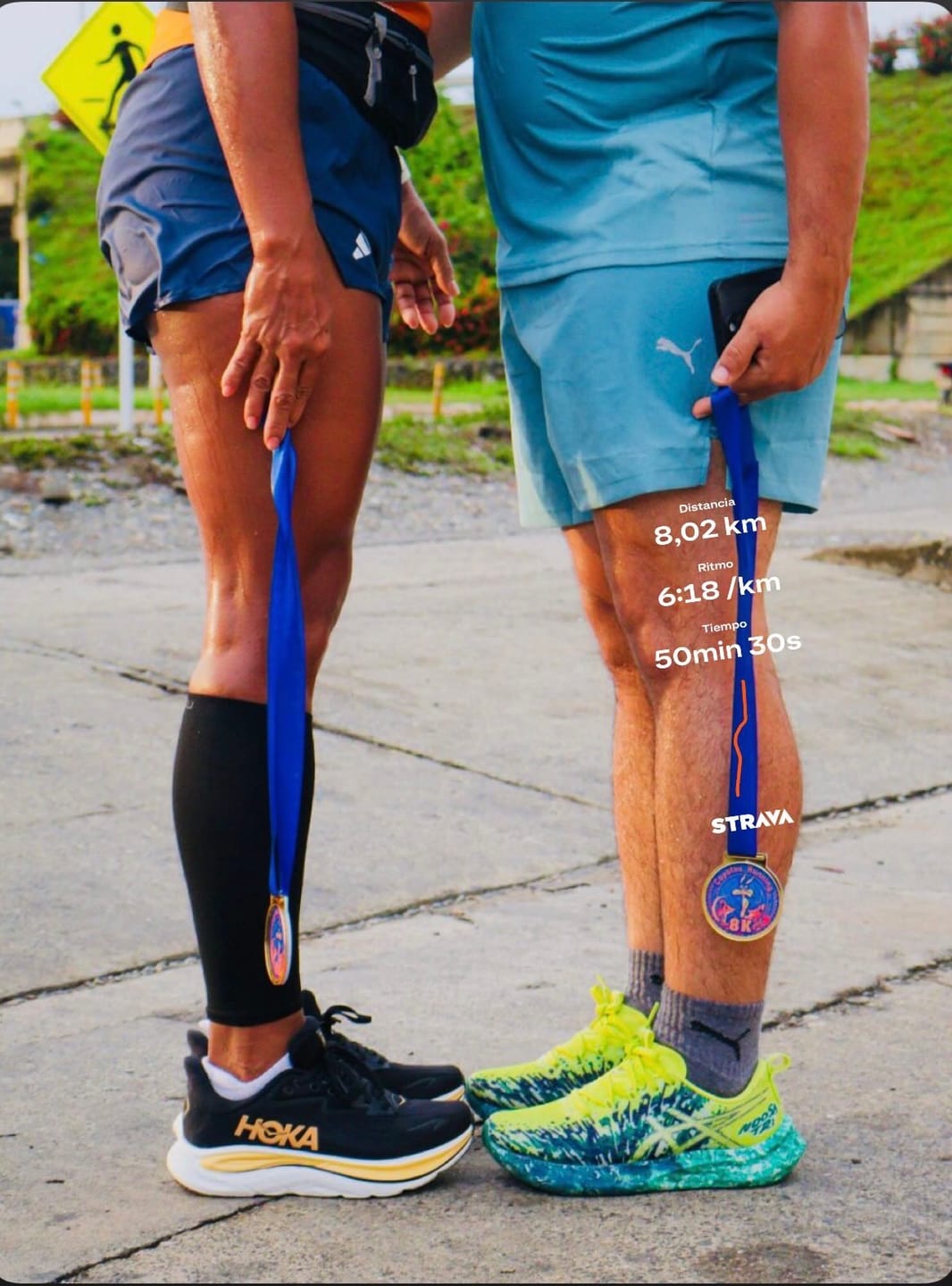 Customer photo review of Hoka Clifton 10 Mujer Black Gold