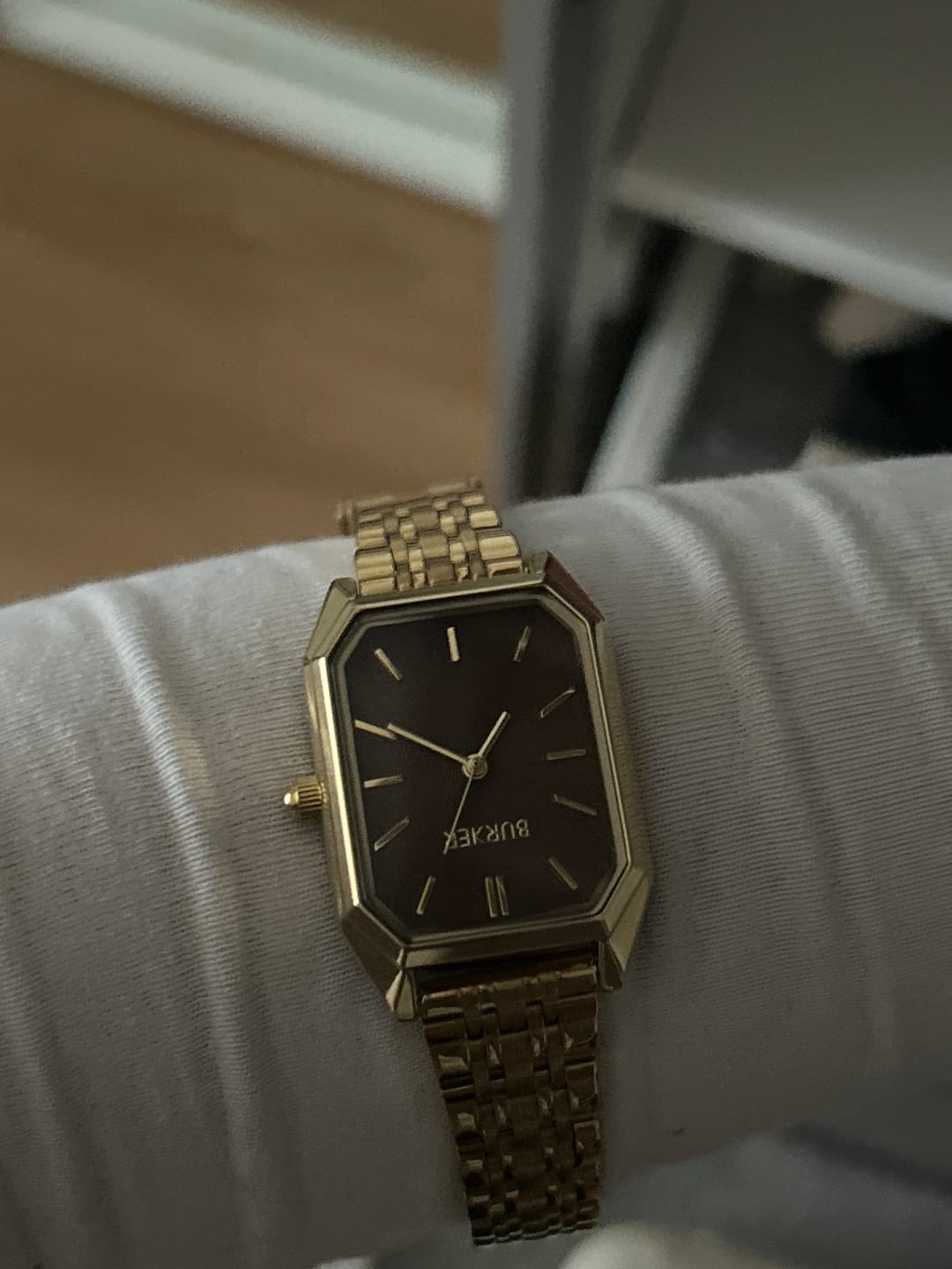 Customer photo review of Isabell Gold Brown
