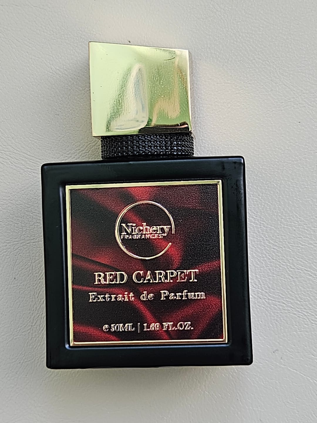 Customer photo review of Nichery Red Carpet Extrait de Parfum - Unisex 50ml