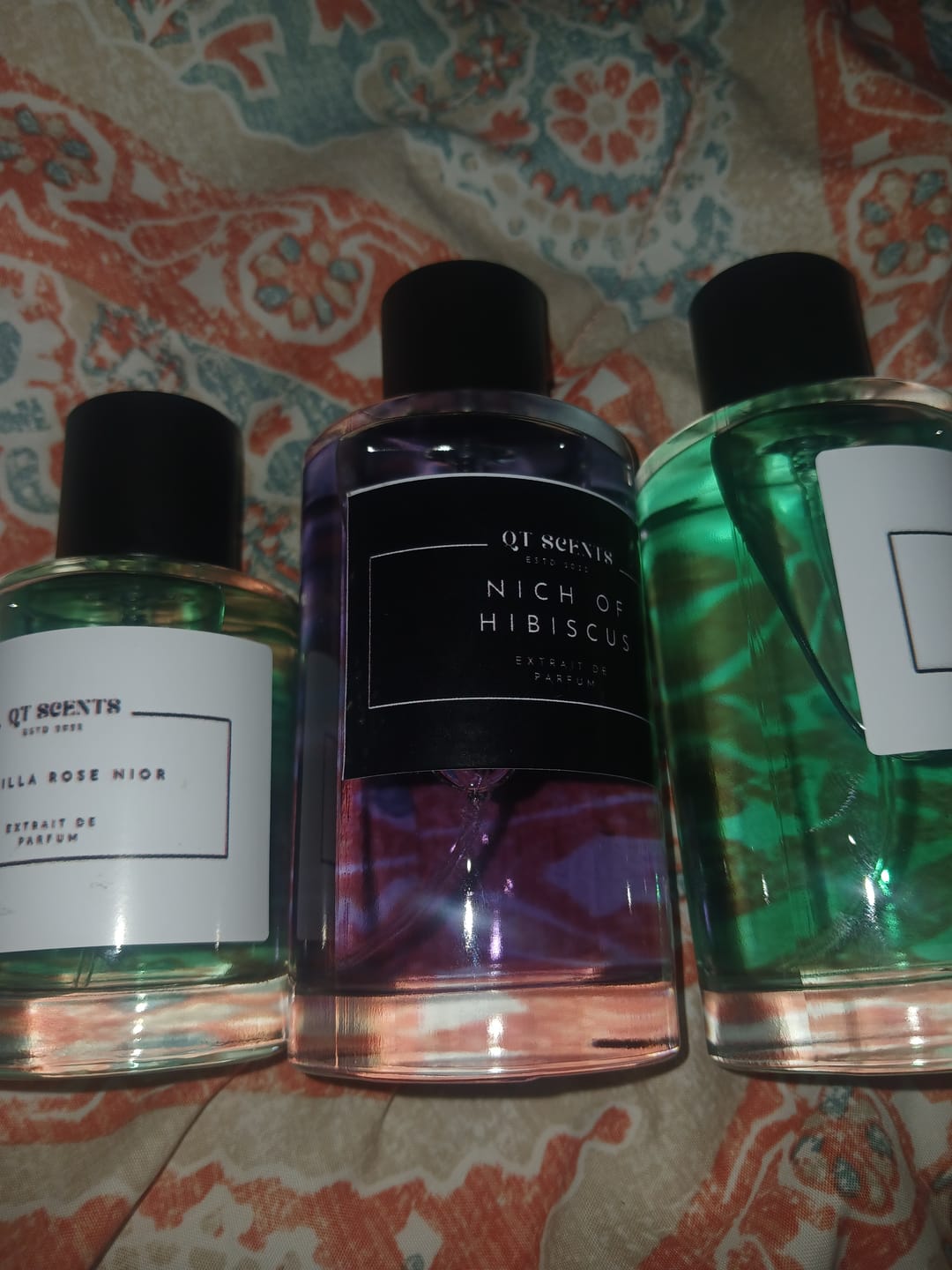 Customer photo review of Niche of Hibiscus unisex