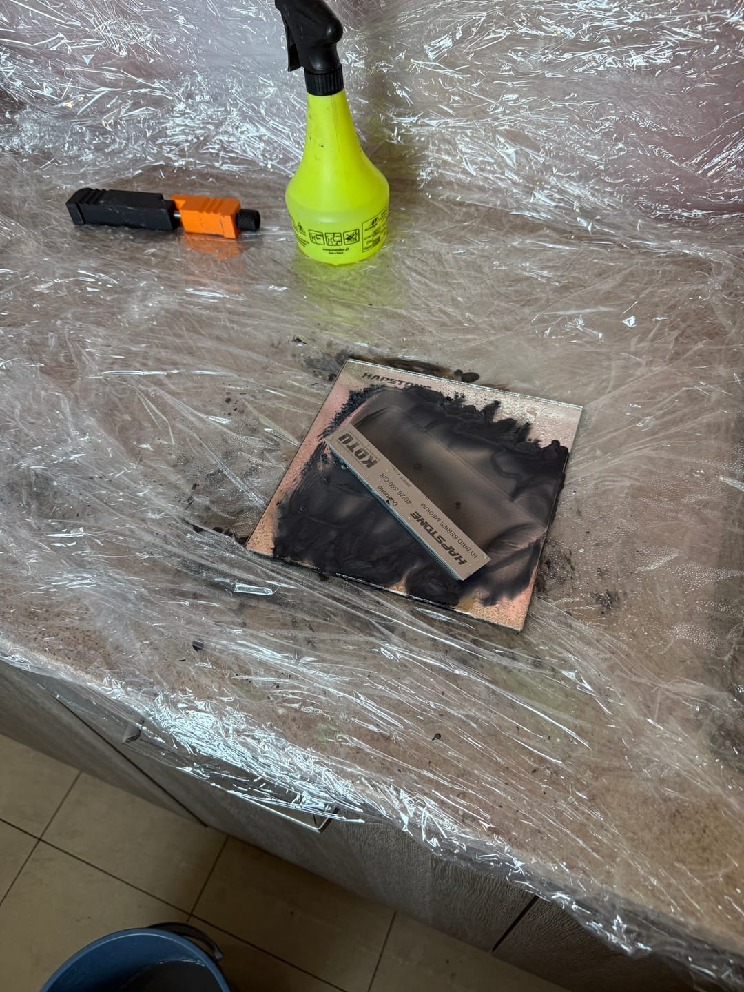 Customer photo review of Silicon carbide powder Hapstone for leveling stones 100g