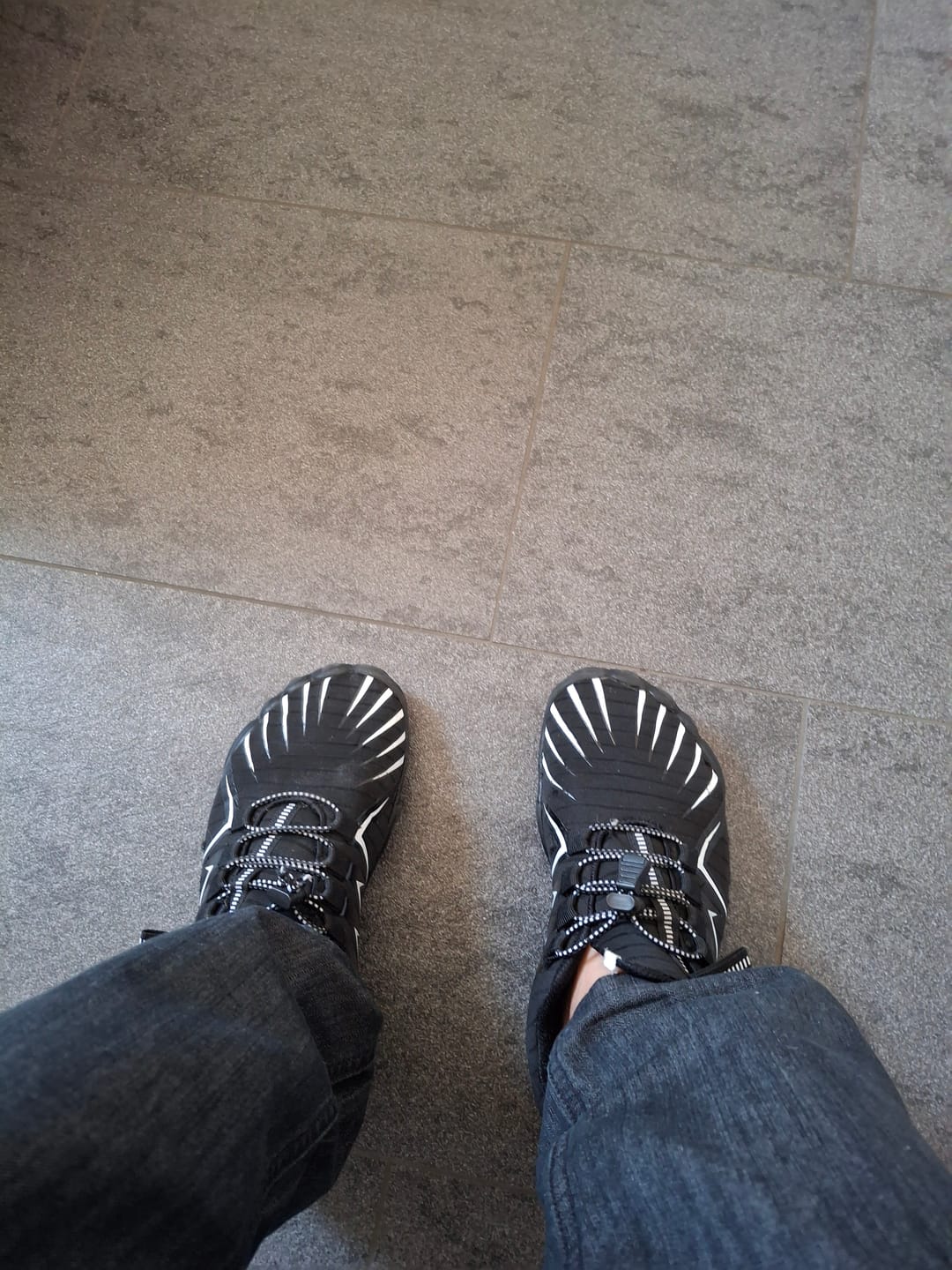 Customer photo review of Trail-Barfussschuh