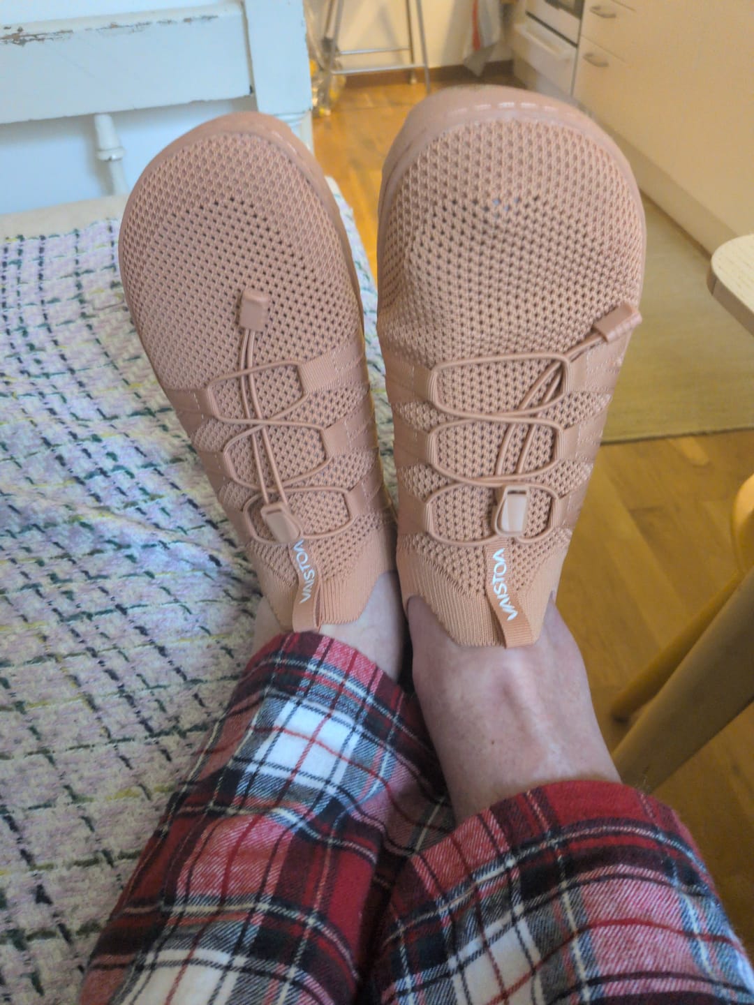 Customer photo review of Vaistoa Riemu | Knitted Barefoot Slip-ons