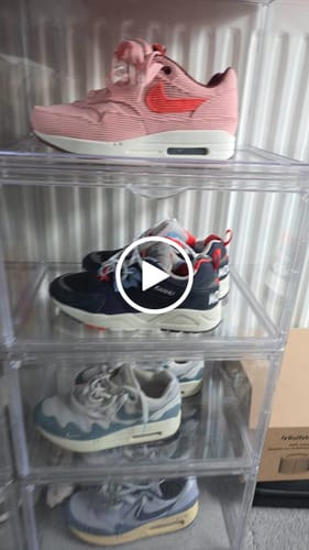 Videorecensie van een klant over Stackkicks Sneakerbox