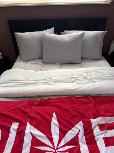 Customer photo review of Mellow Cooling Pillowcases (2-Pack)