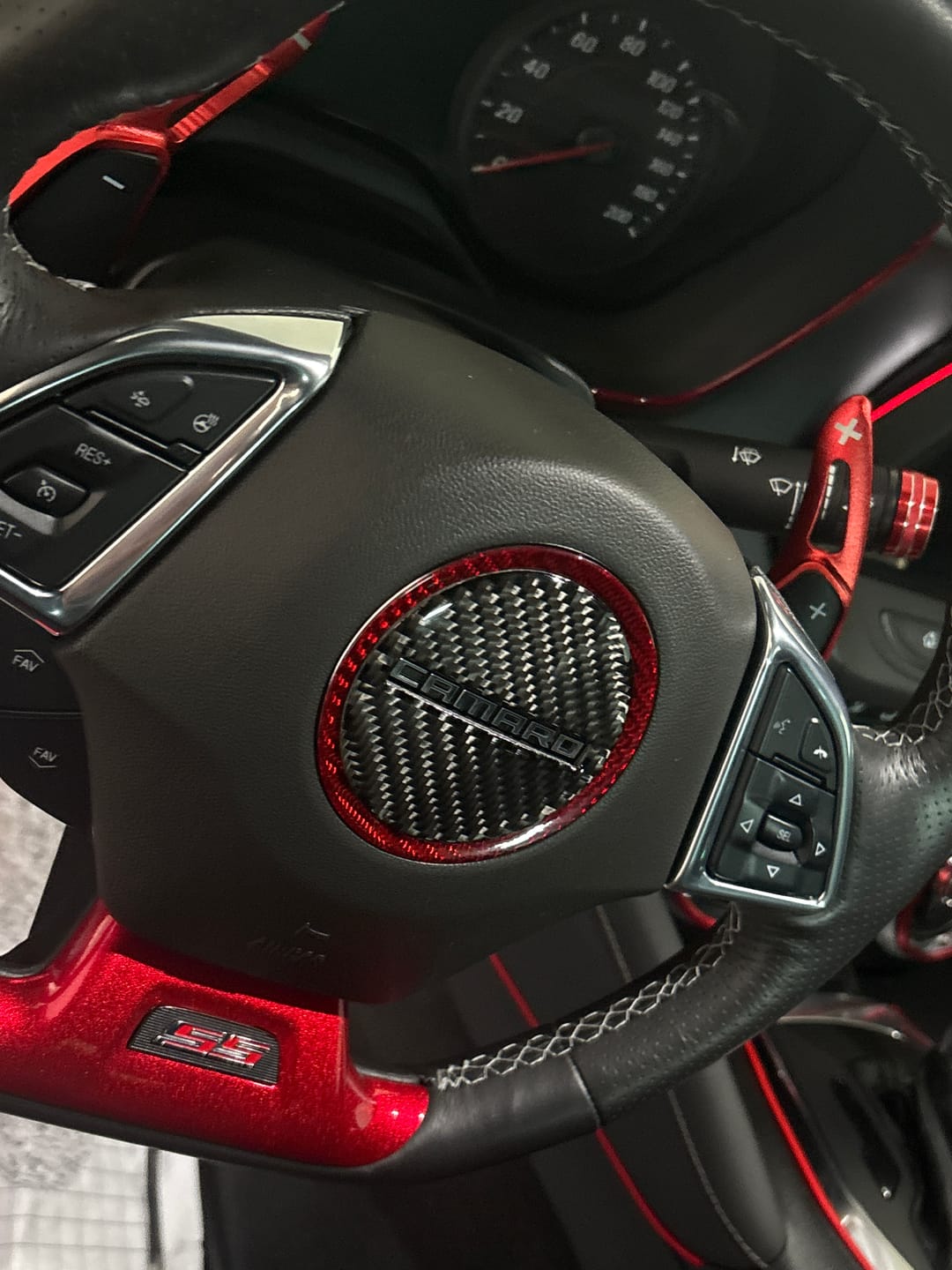 Customer photo review of Camaro 2016-2024 Carbon Fiber Steering Wheel Airbag Center Overlay