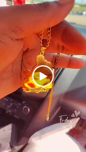 Customer video review of Custom Photo Engraved Pendant Necklace