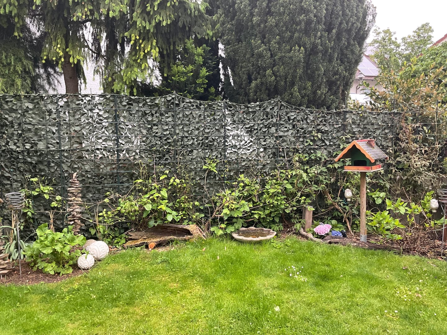 Customer photo review of Tarnnetz Grün