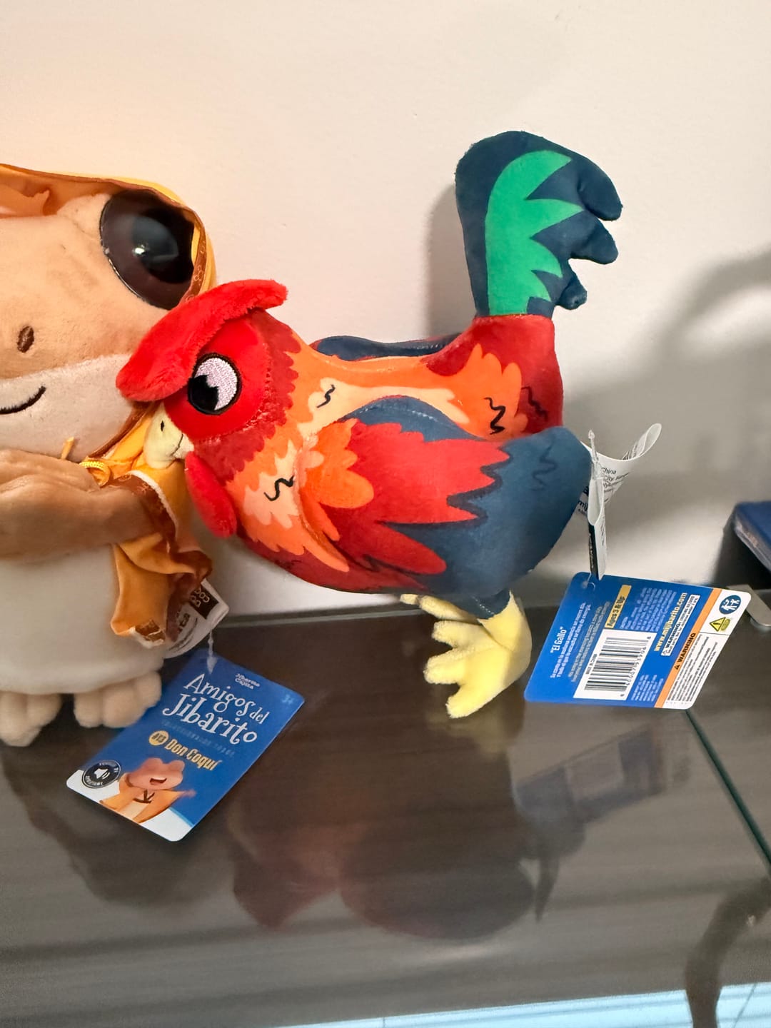 Customer photo review of El Gallo García | Peluche con Sonido
